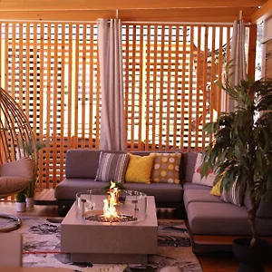 4* Kemping Iris Homes